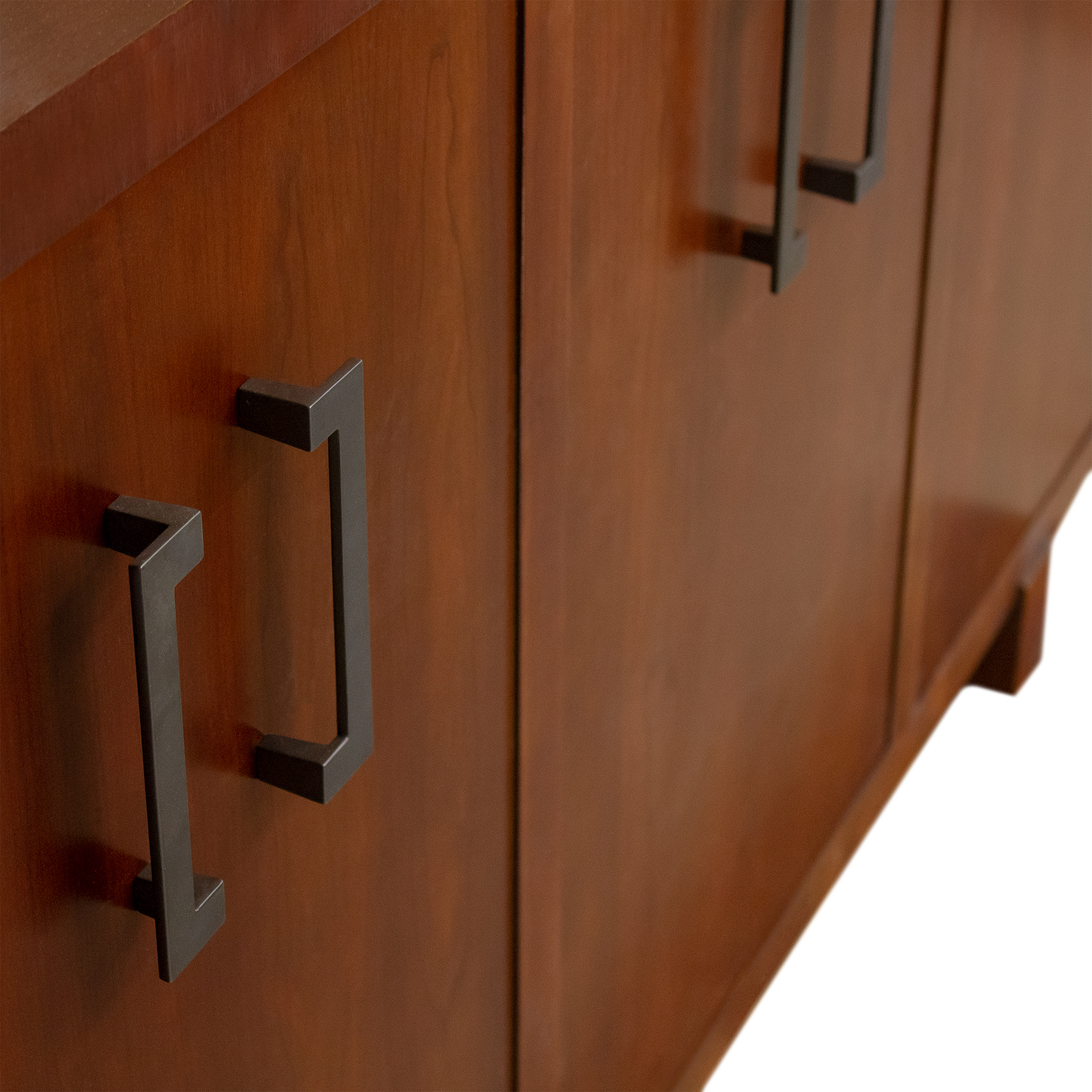 38 024 Custom Wood Finish Match Detail