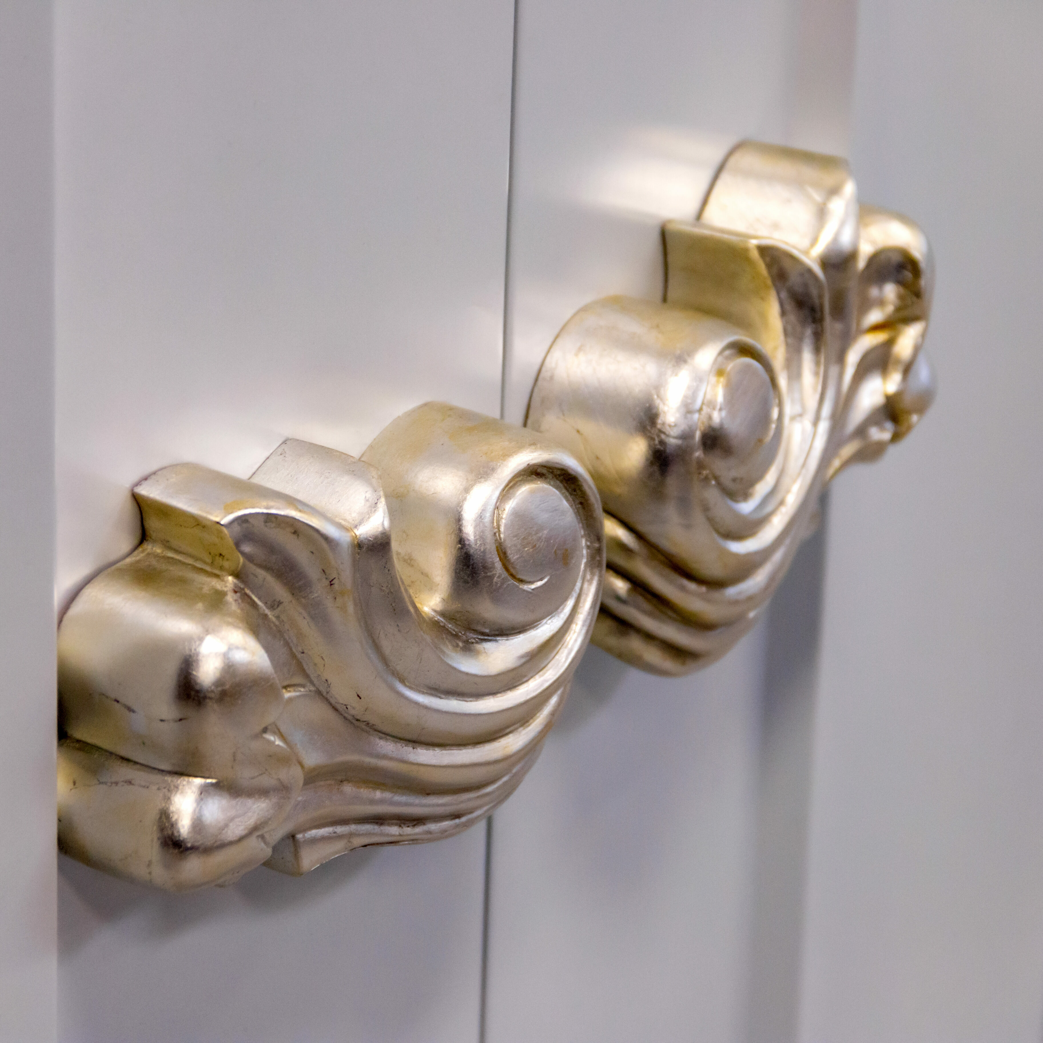 88 005 White Silverleaf 1 Detail