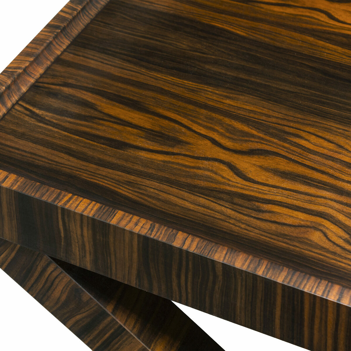 K140 Macassar Ebony Detail