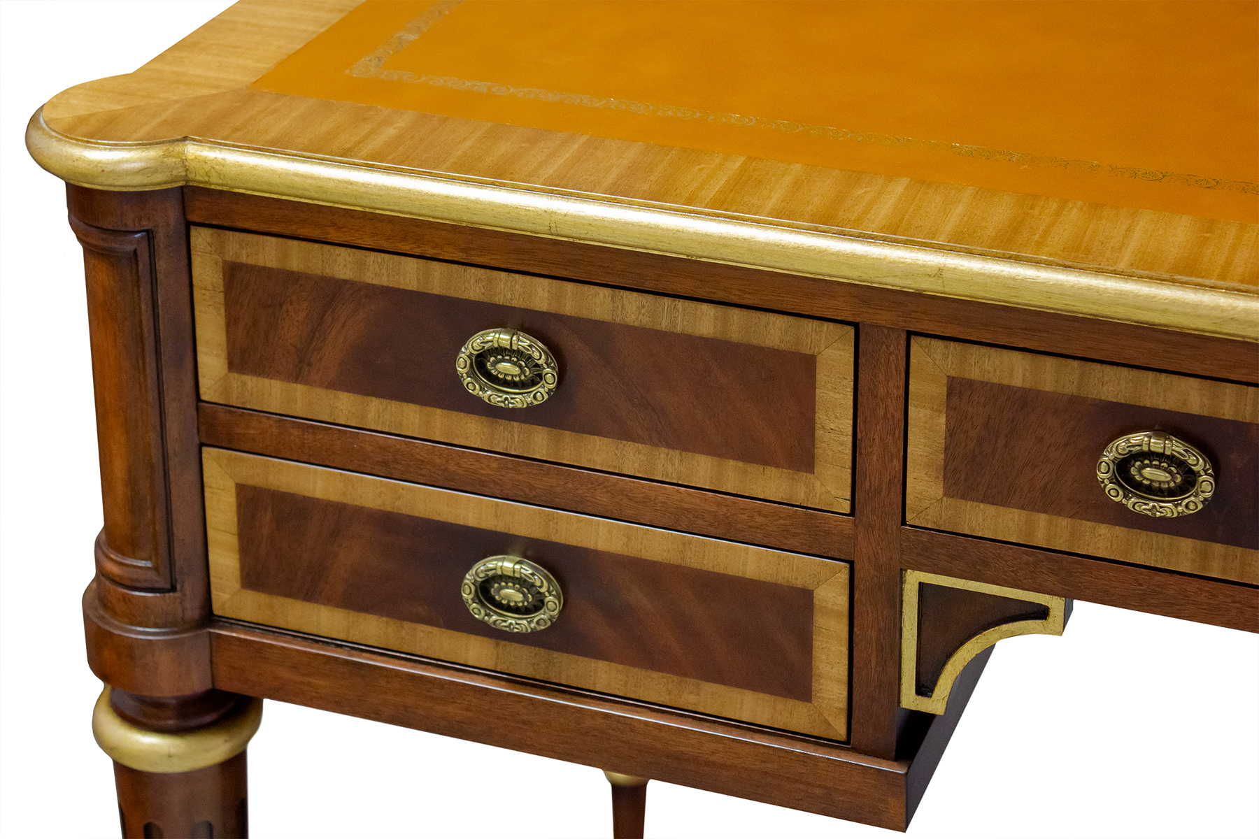 K519 Cheshire Antique Gold Leaf Detail