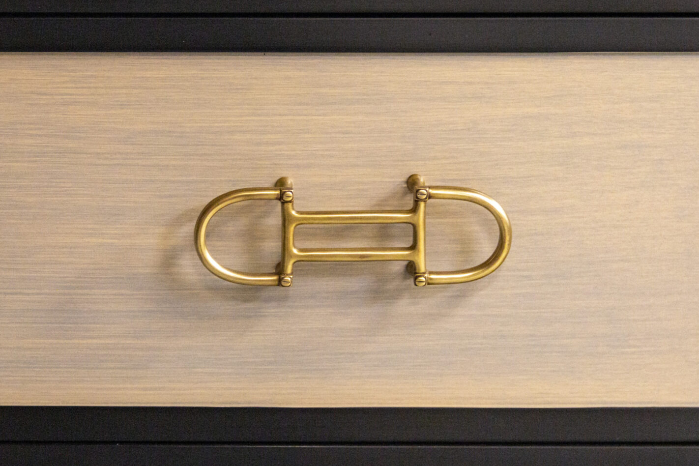 68 2 DW22 DW22 BB1 A 401 Coastal 80 Black Base Flat Frame 16 Depth Bridal Bit Bracket Base Custom 5 detail4