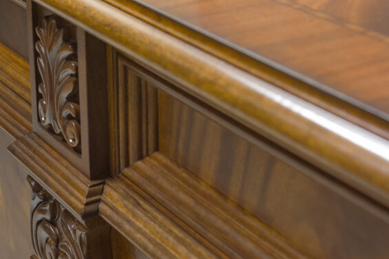 C90A 8442 Detail Square